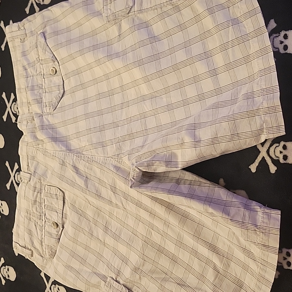 Dockers men's cargo shorts size 40 cream with brown plaid strips - Picture 6 of 6
